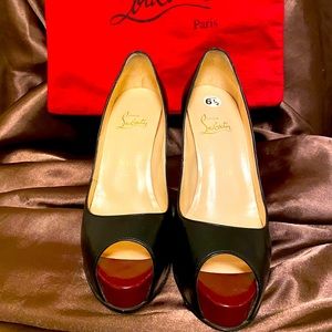 Christian Louboutin Exagona 160 Black Leather Red Bottoms peep toe heel 37